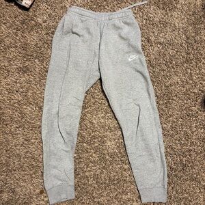 Nike sweatpants size m